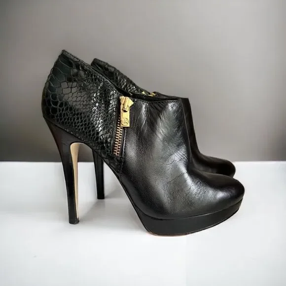 MICHAEL Michael Kors York Platform Black Ankle Booties - Sz 7.5 - Picture 4 of 9